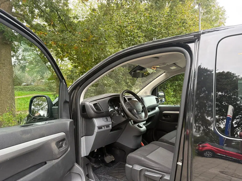 Peugeot Expert 2.0 BlueHDI 120PK uit 2021, foto 11