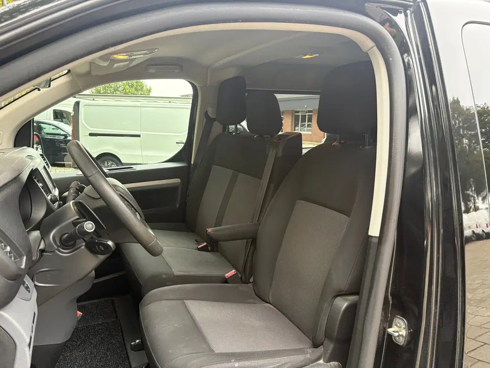 Peugeot Expert 2.0 BlueHDI 120PK uit 2021, foto 12