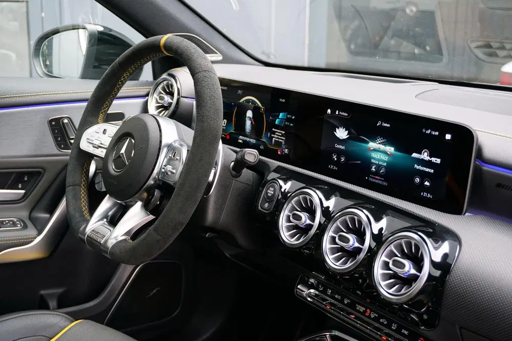 Mercedes-Benz A-Klasse AMG 45 S 4MATIC+ Edition 1 422pk + RE uit 2020, foto 3