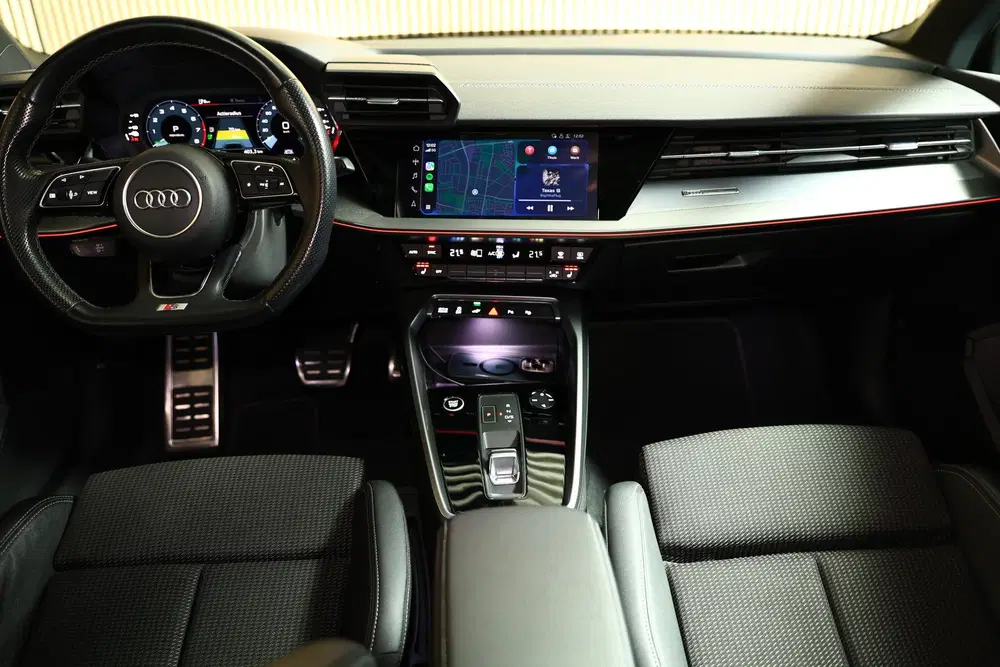 Audi A3 40 TFSI e S-Line PANO VIRTUAL CARPLAY LEDE uit 2021, foto 2