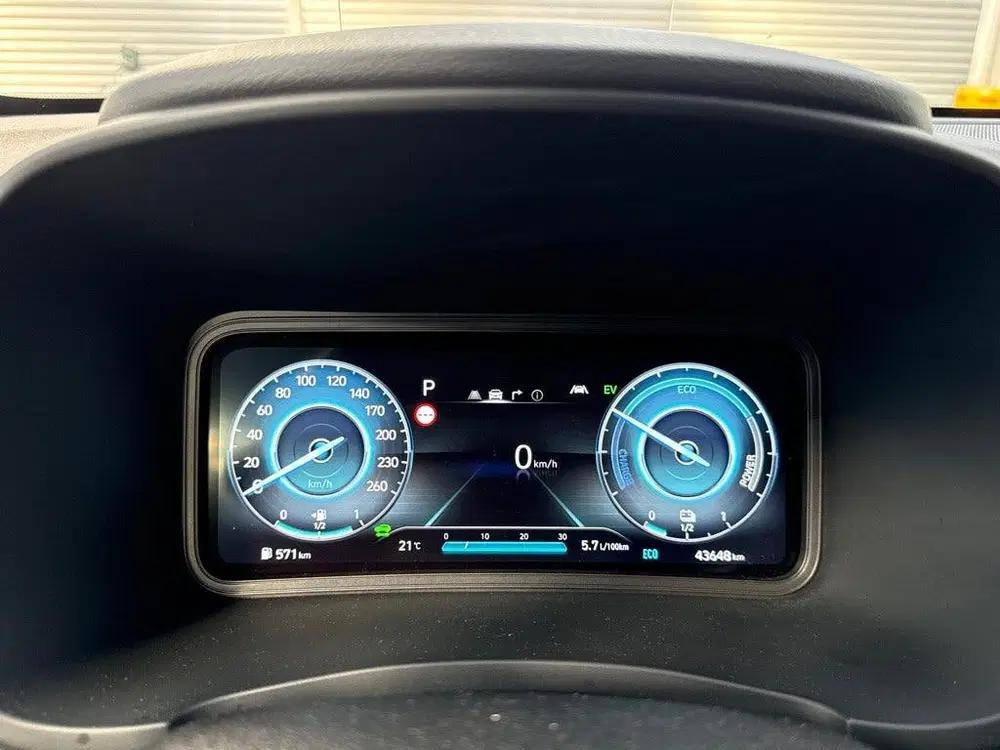 Hyundai KONA 1.6 GDI HEV Premium Automaat Stoelkoel+ver uit 2022, foto 11