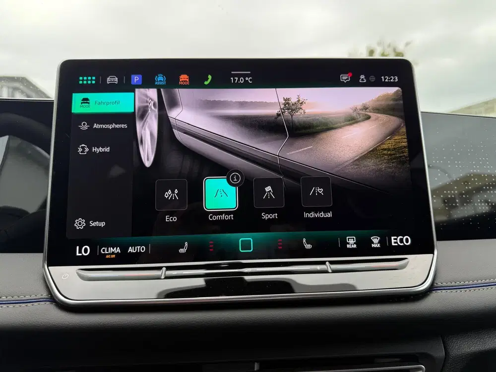 Volkswagen Tiguan R-Line 1.5 Hybride uit 2025, foto 13