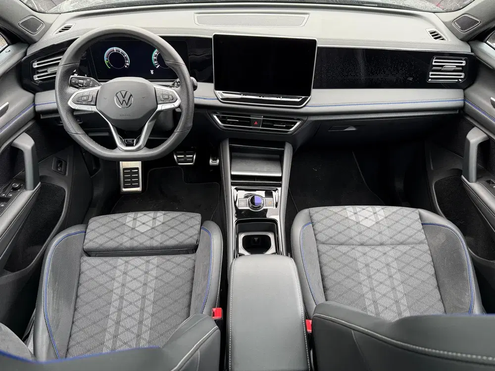Volkswagen Tiguan R-Line 1.5 Hybride uit 2025, foto 7