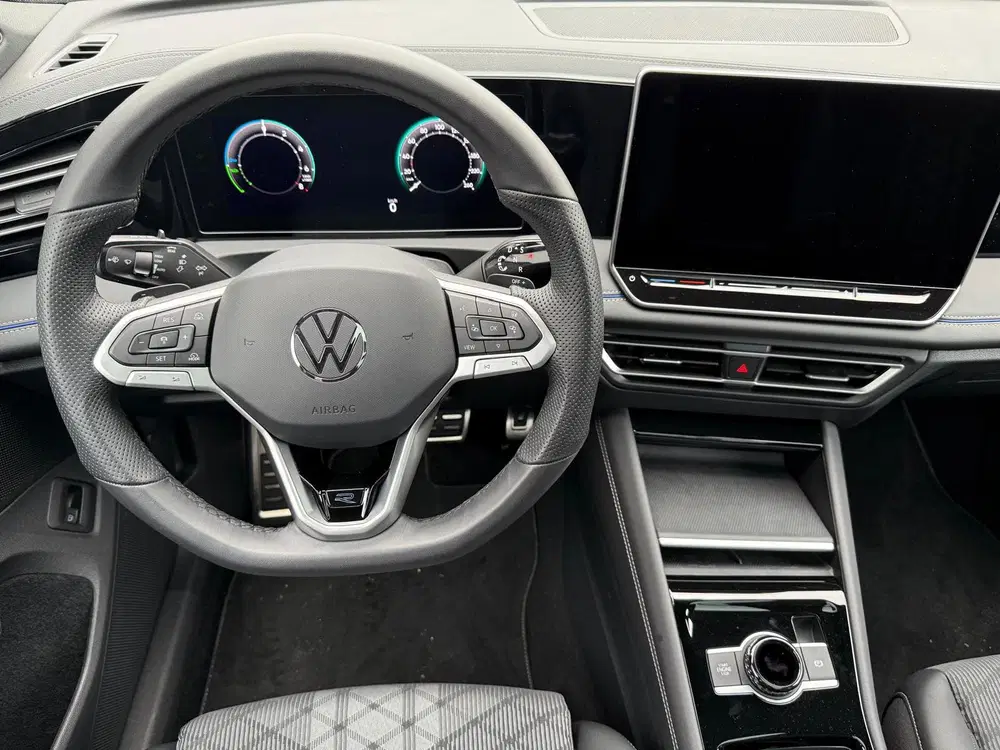 Volkswagen Tiguan R-Line 1.5 Hybride uit 2025, foto 8
