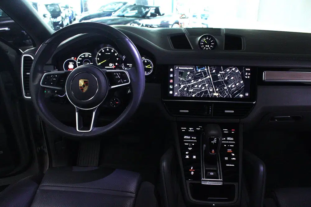 Porsche Cayenne Cayenne Coupé 3.0 E-Hybrid KRIJT SPORTDESI uit 2021, foto 6