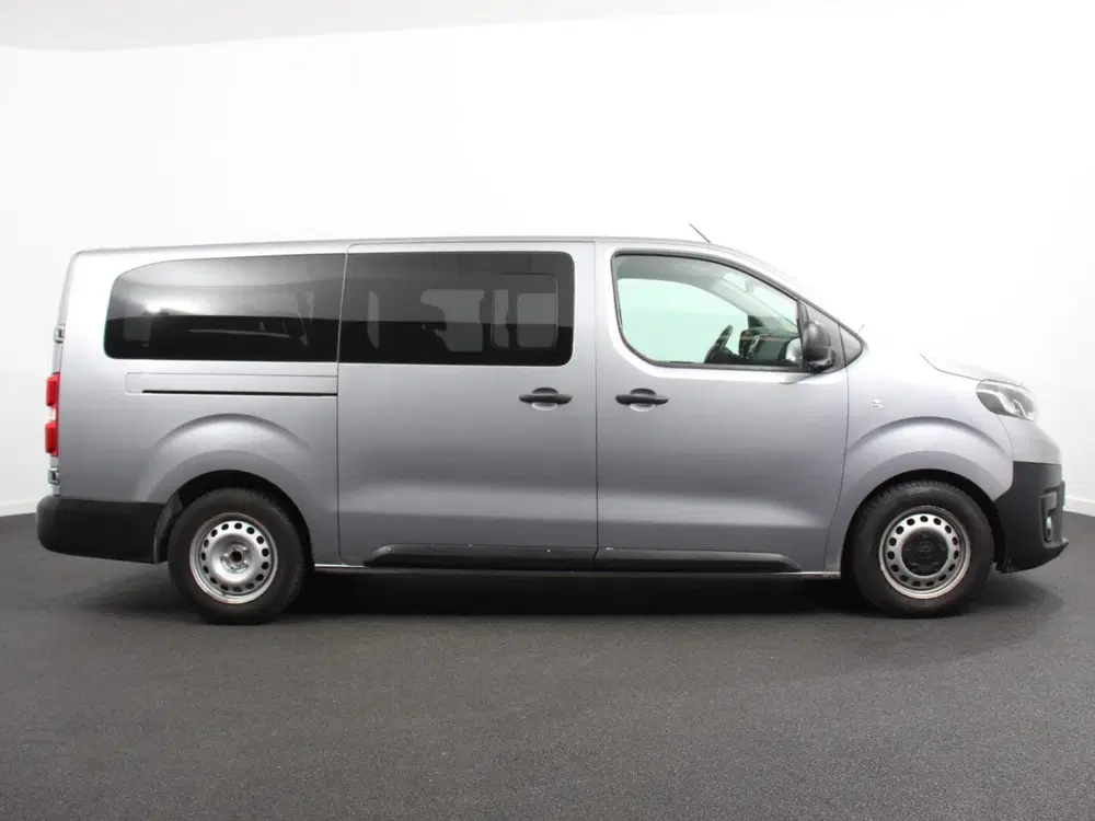 Toyota Proace 1.5 D-4D Cool Comfort Lang 9 Persoons uit 2022, foto 8