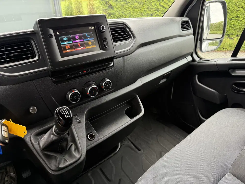 Renault Master 2.3 dCi 135 PK uit 2020, foto 12