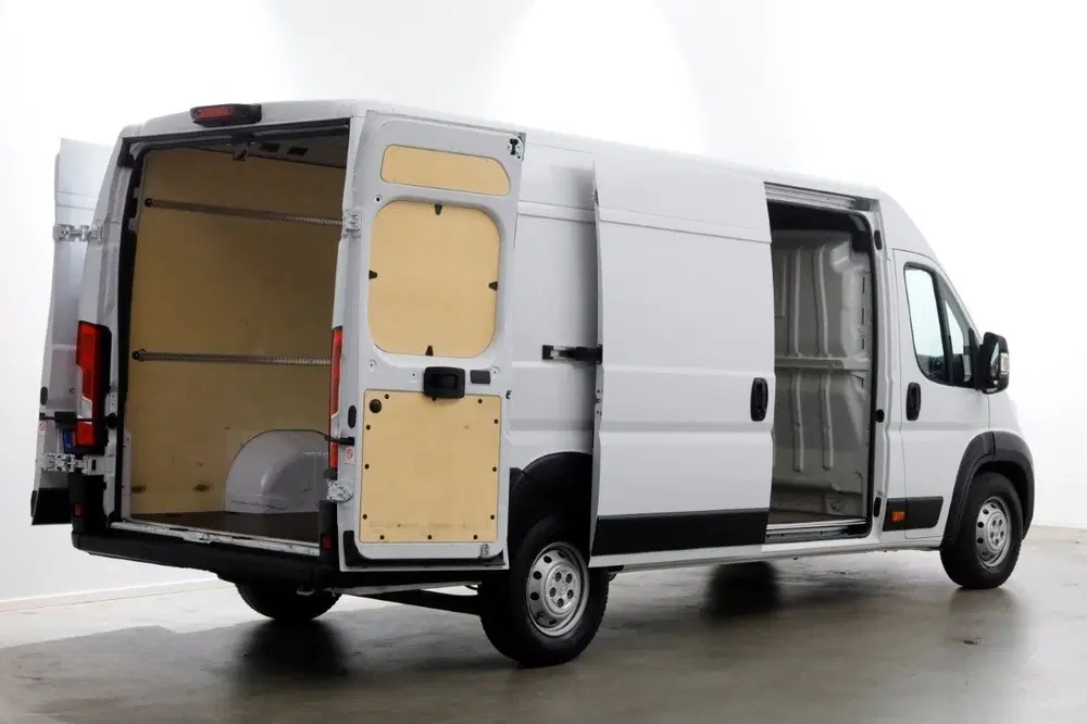 Citroën Jumper 2.2 BlueHDi 165pk L4H2 Airco uit 2024, foto 12