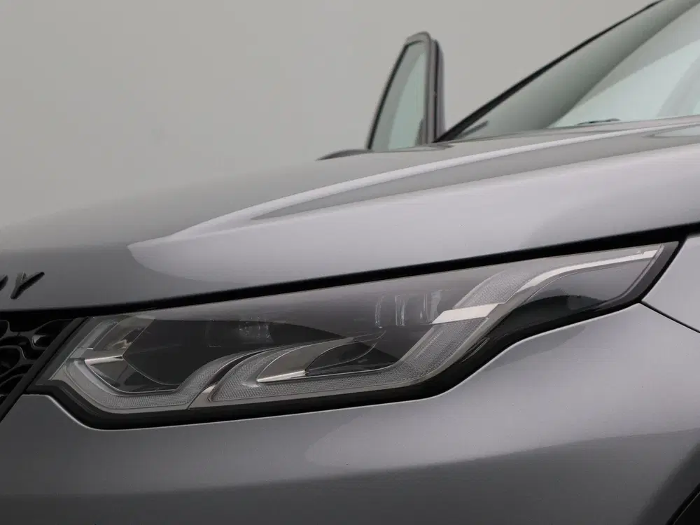 Land Rover Discovery Sport P300e R-Dynamic SE uit 2024, foto 15