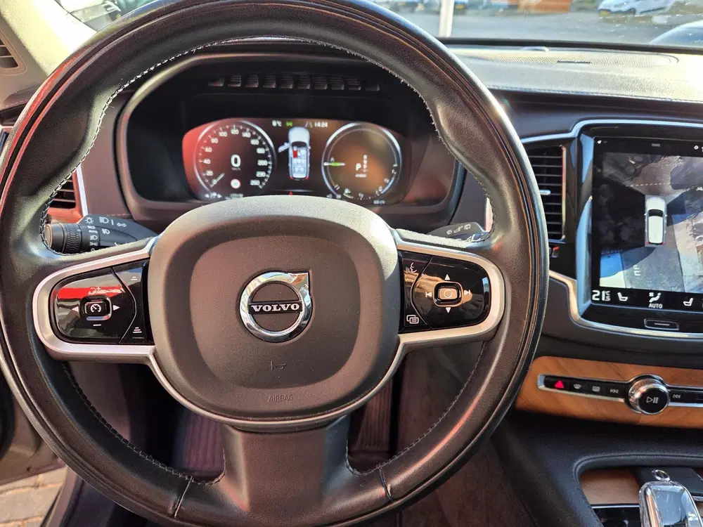 Volvo XC90 2.0 T8 Recharge AWD Plus Bright uit 2022, foto 13