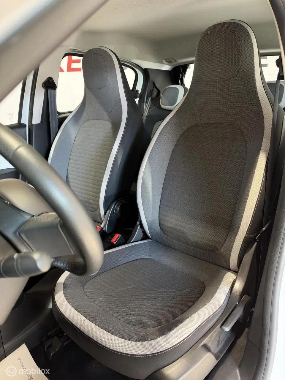 Renault Twingo Limited 1.0 SCe AIRCO uit 2022, foto 8