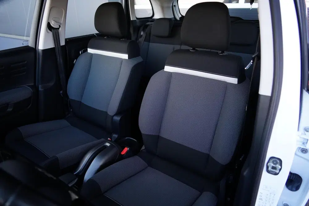 Citroën C3 Aircross Citroen C3 Aircross 1.2 PureTech Feel NL uit 2019, foto 5