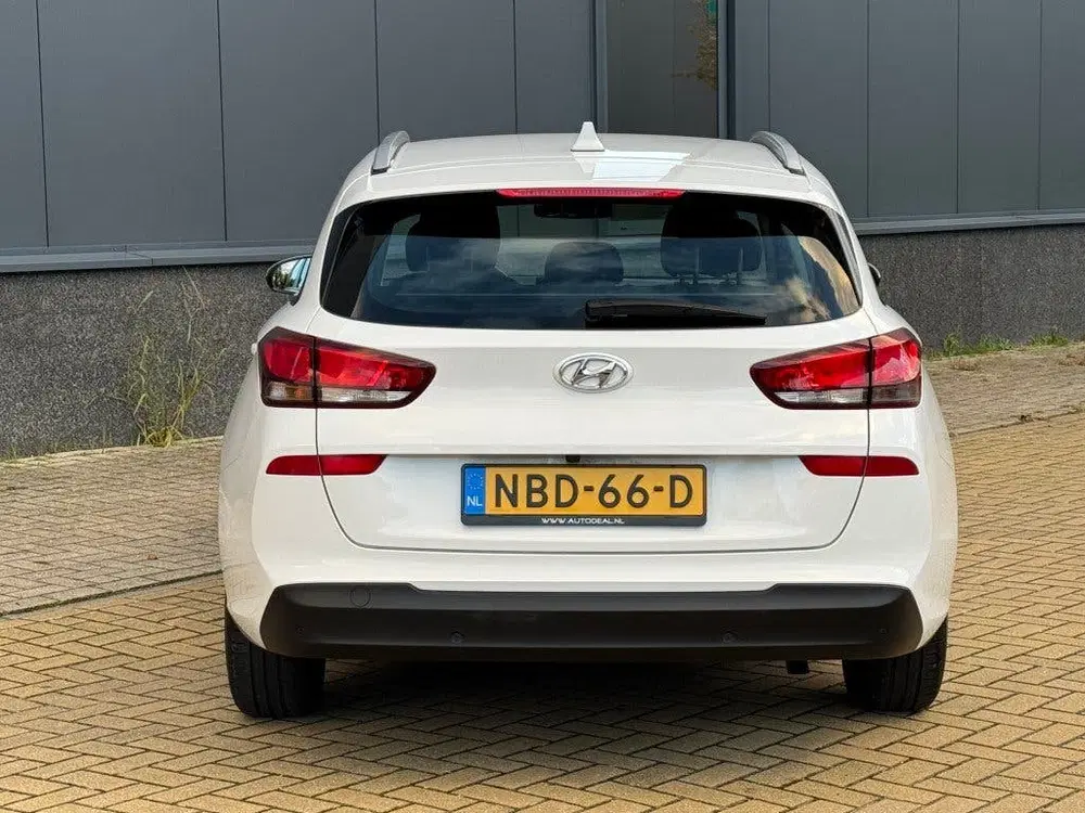 Hyundai i30 1.0 T-GDi MHEV Comfort Smart Aut uit 2020, foto 3