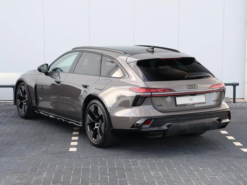 Audi A6 allroad quattro ehybrid 270 kW uit 2026, foto 12