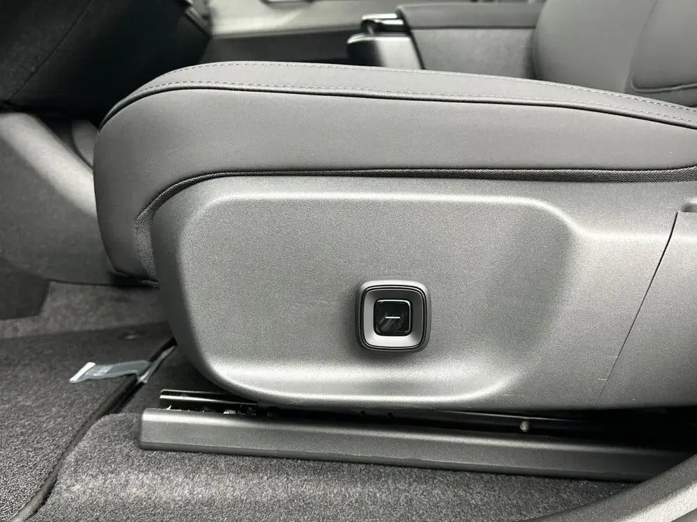 Volvo EX30 P5 Long Range Plus Europa uit 2026, foto 13