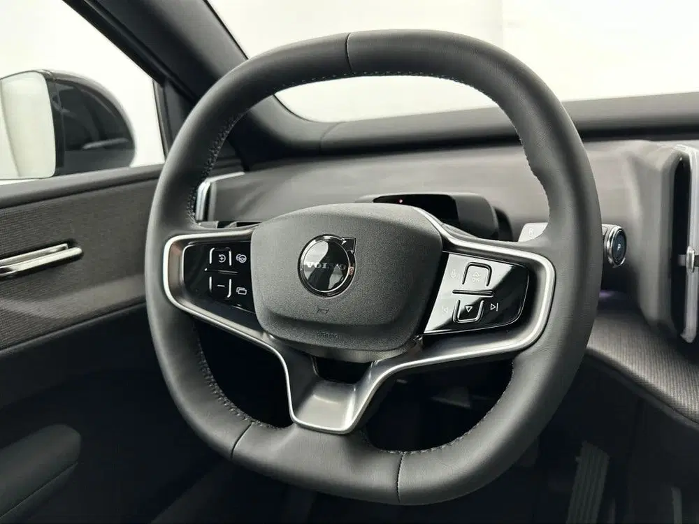 Volvo EX30 P5 Long Range Plus Europa uit 2026, foto 14