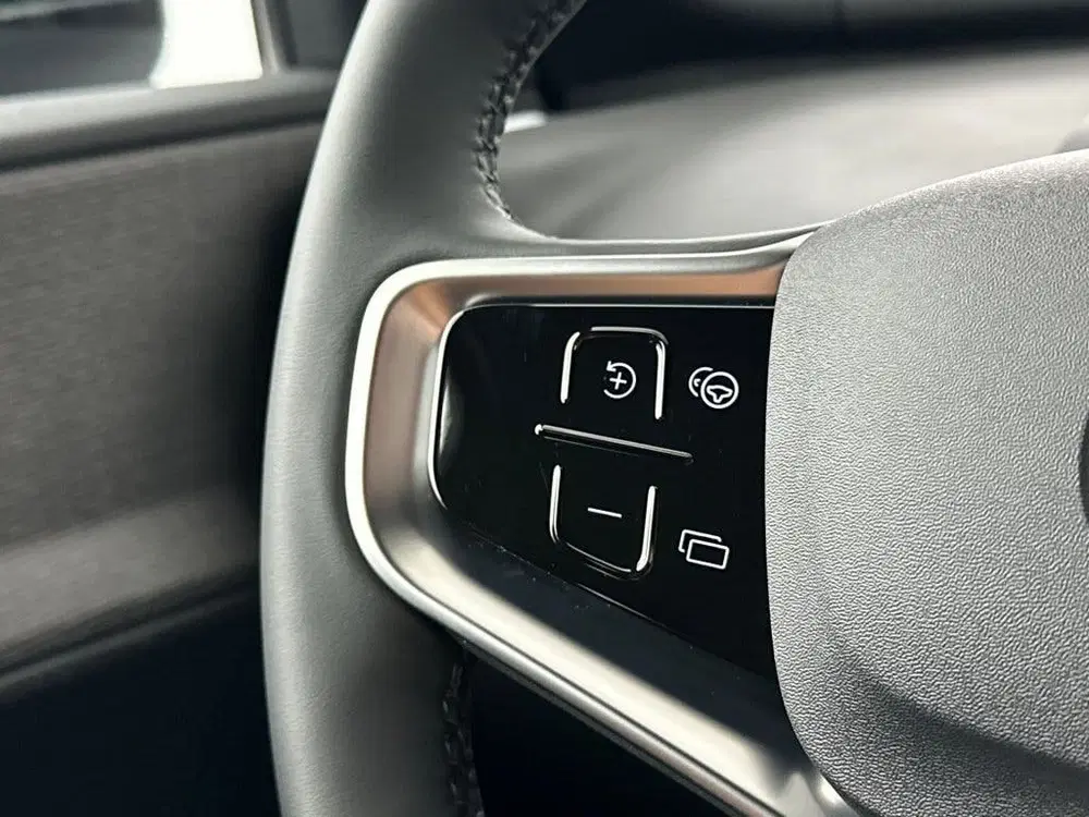 Volvo EX30 P5 Long Range Plus Europa uit 2026, foto 15