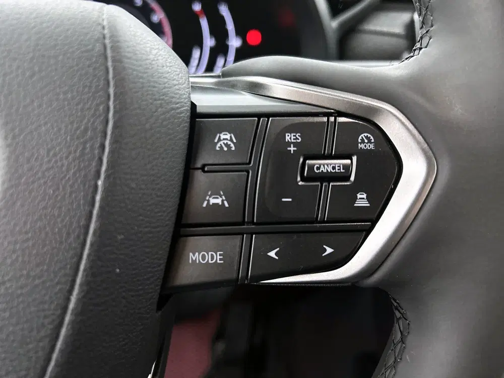 Lexus LBX 2WD + Comfort & Safety Pack uit 2025, foto 15