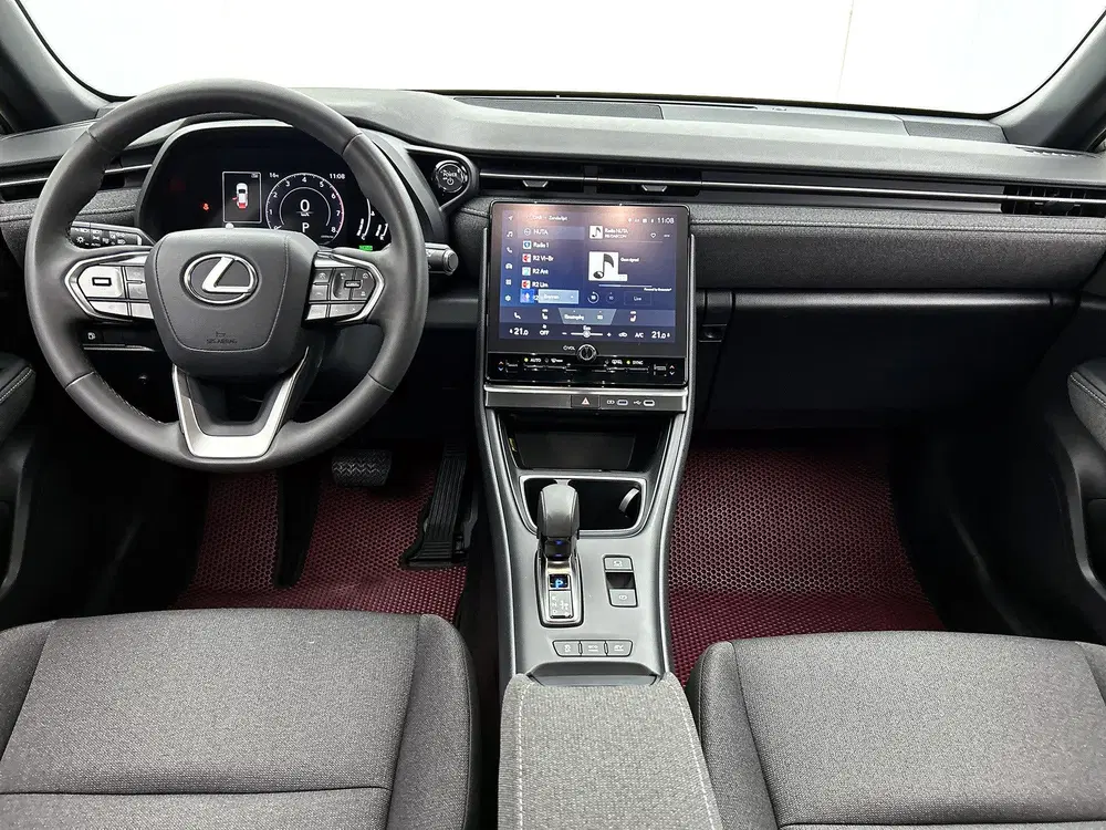 Lexus LBX 2WD + Comfort & Safety Pack uit 2025, foto 4