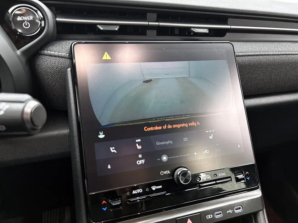 Lexus LBX 2WD + Comfort & Safety Pack uit 2025, foto 8