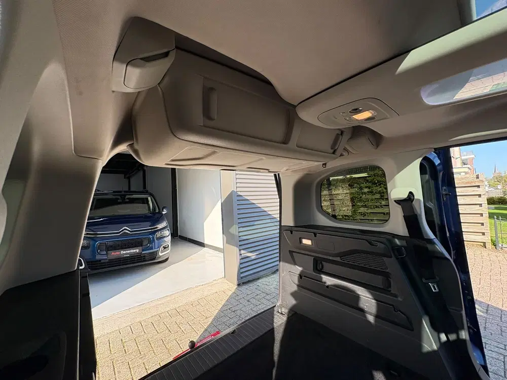 Citroën Berlingo Citroen BERLINGO 1.2 PureTech Shine HEAD-u uit 2019, foto 13
