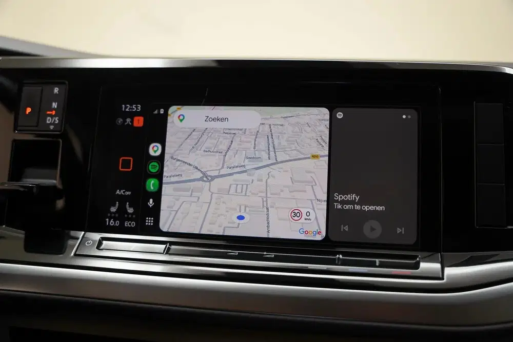 Volkswagen Multivan 1.4 eHybrid 7p Style [ Pano Leer Matrix uit 2022, foto 7