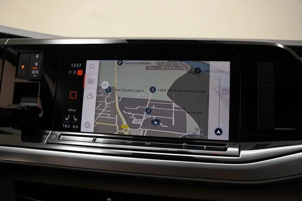 Volkswagen Multivan 1.4 eHybrid 7p Style [ Pano Leer Matrix uit 2022, foto 9