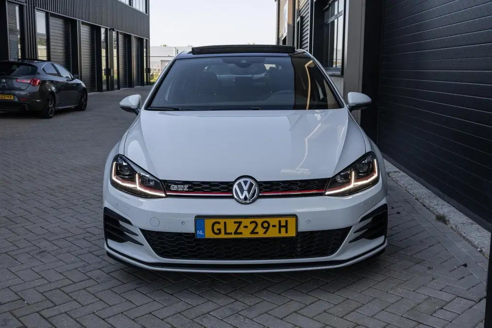 Volkswagen Golf GTI 2.0 TSI Performance uit 2019, foto 11