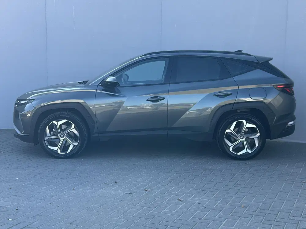 Hyundai TUCSON 1.6 T-GDI PHEV Comfort 4WD uit 2022, foto 11
