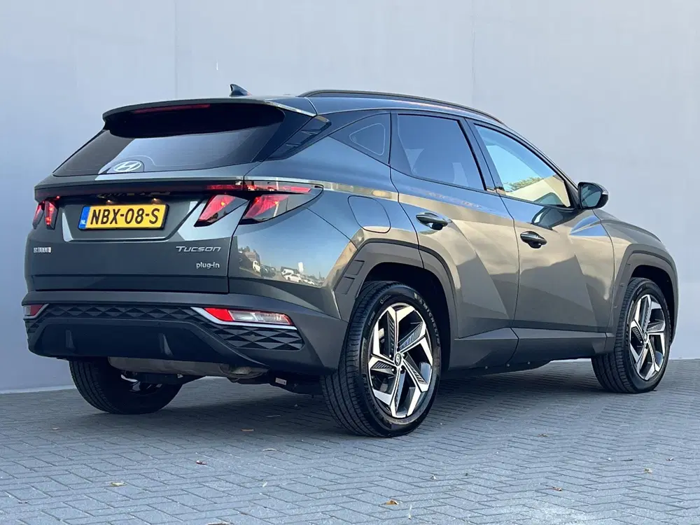 Hyundai TUCSON 1.6 T-GDI PHEV Comfort 4WD uit 2022, foto 3