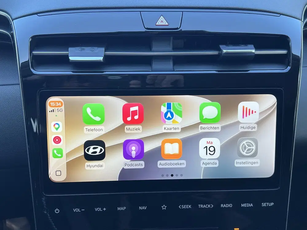 Hyundai TUCSON 1.6 T-GDI PHEV Comfort 4WD uit 2022, foto 4