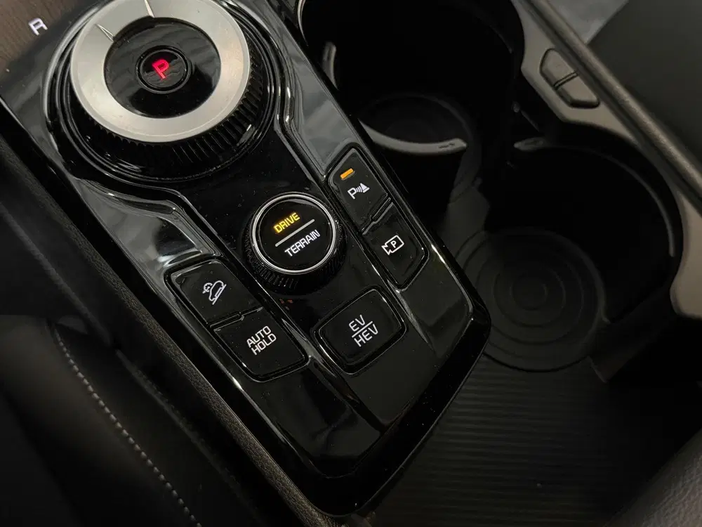 Kia Sportage 1.6 T-GDi Plug-in Hybrid AWD DynamicLine uit 2022, foto 12
