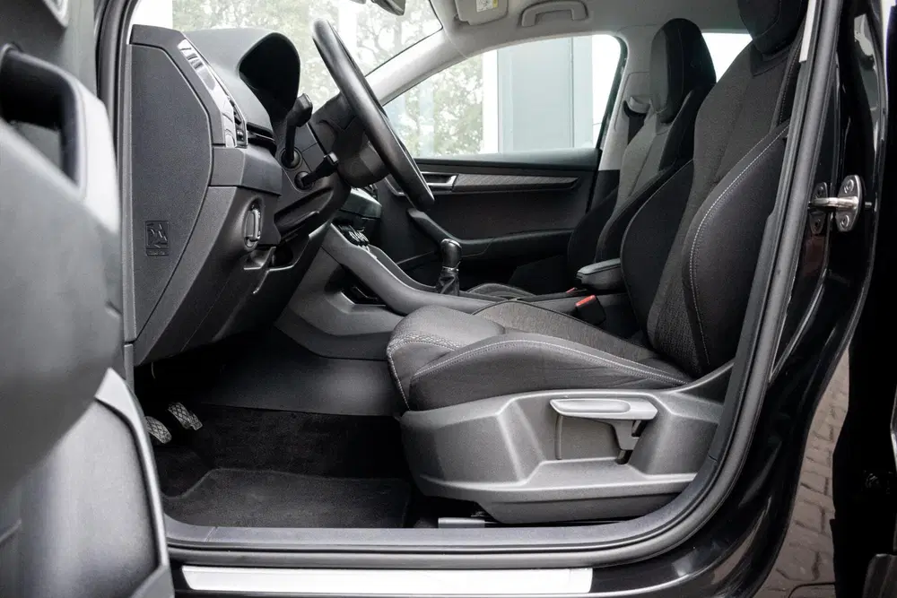 Skoda Karoq 1.0 TSI Clever+ uit 2022, foto 5