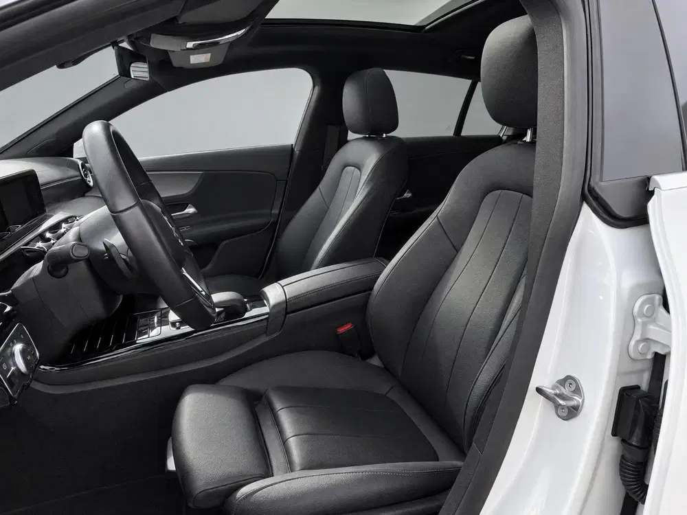 Mercedes-Benz CLA 250 e Business Solut uit 2022, foto 7