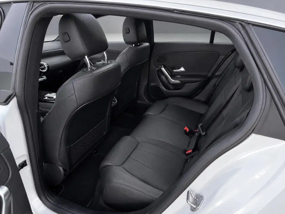 Mercedes-Benz CLA 250 e Business Solut uit 2022, foto 8