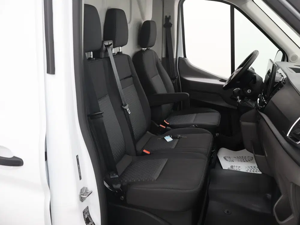 Ford Transit 350 uit 2024, foto 10