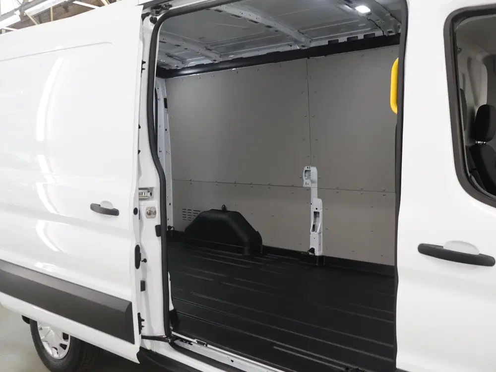 Ford Transit 350 uit 2024, foto 11