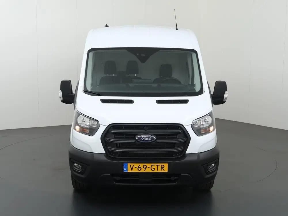Ford Transit 350 uit 2024, foto 3