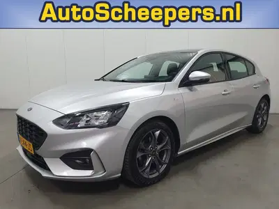 Ford Focus 1.0 EcoBoost Hybrid ST Line Business PANO uit 2021