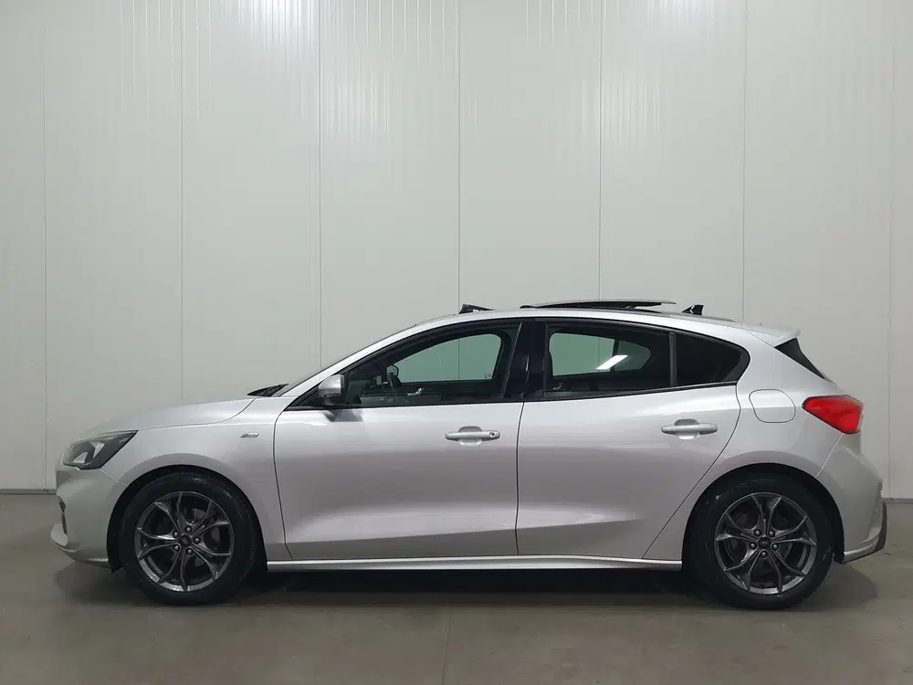 Ford Focus 1.0 EcoBoost Hybrid ST Line Business PANO uit 2021, foto 12