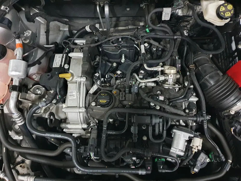 Ford Focus 1.0 EcoBoost Hybrid ST Line Business PANO uit 2021, foto 14