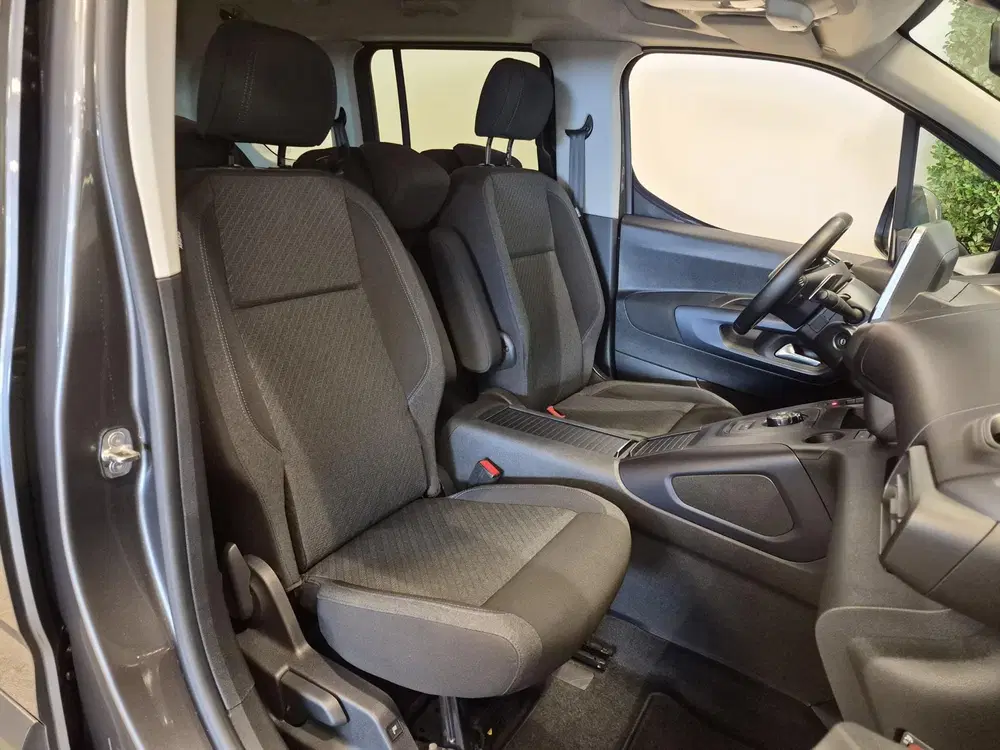 Peugeot Rifter L1 Rolstoelauto Automaat 3+1 of 5+0 uit 2020, foto 12