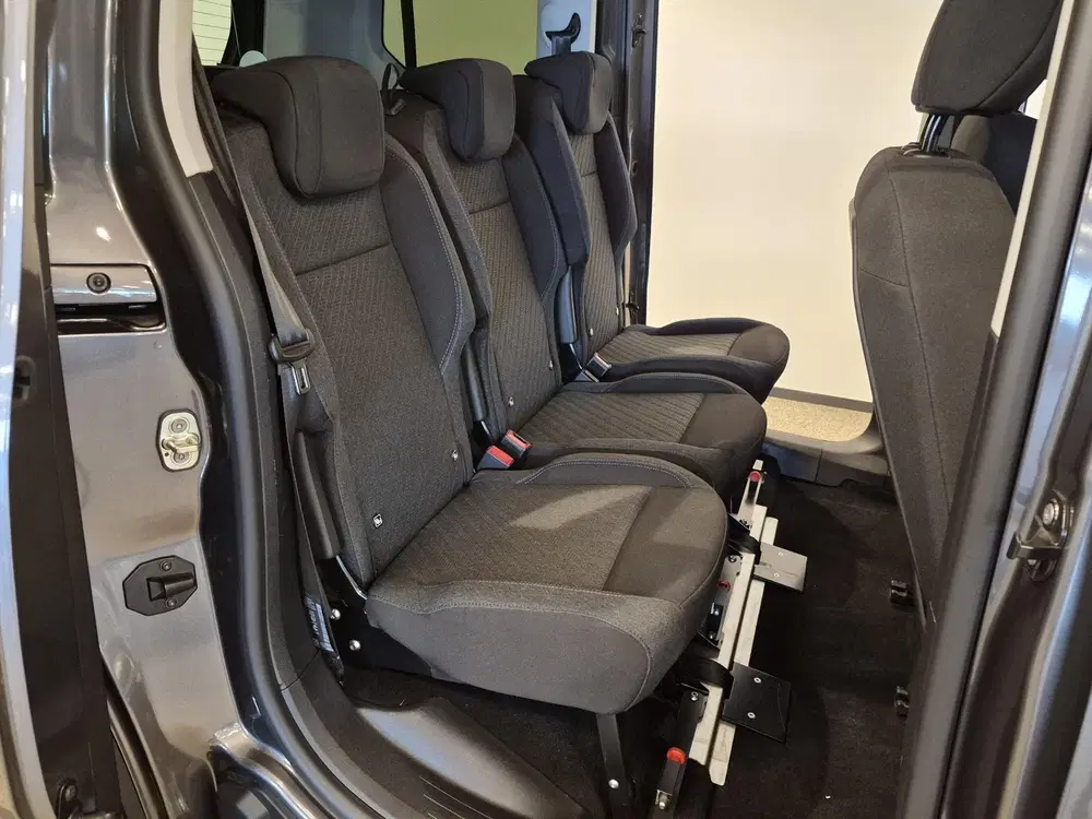 Peugeot Rifter L1 Rolstoelauto Automaat 3+1 of 5+0 uit 2020, foto 7