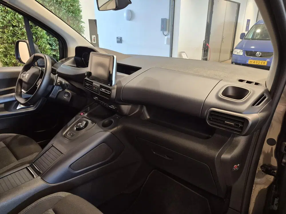 Peugeot Rifter L1 Rolstoelauto Automaat 3+1 of 5+0 uit 2020, foto 9