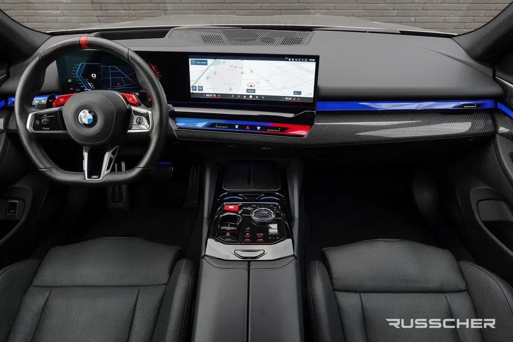 BMW M5 727Pk 4.4L V8 Hybride uit 2025, foto 3