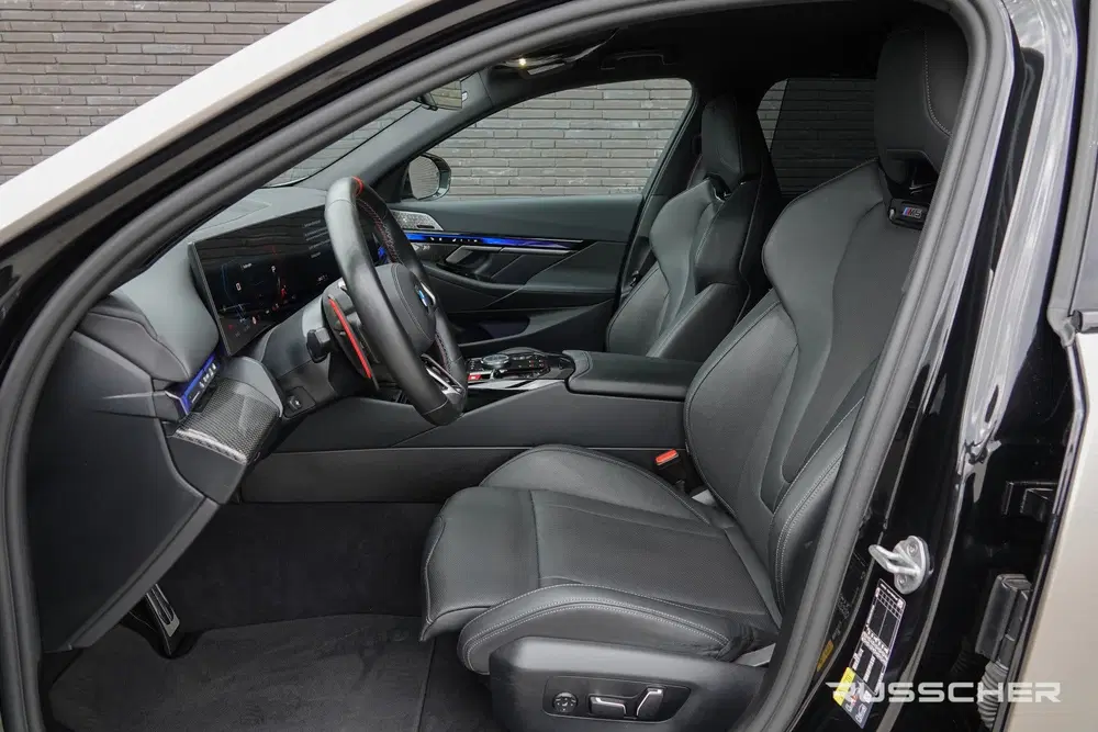 BMW M5 727Pk 4.4L V8 Hybride uit 2025, foto 5