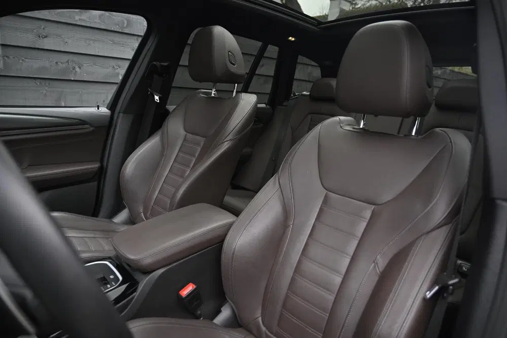 BMW X3 xDrive30e M Sport uit 2021, foto 12