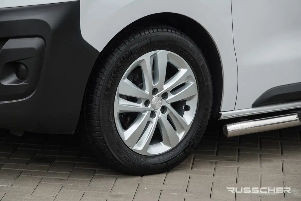 Peugeot Expert 2.0 BlueHDI 145Pk Aut. uit 2023, foto 9