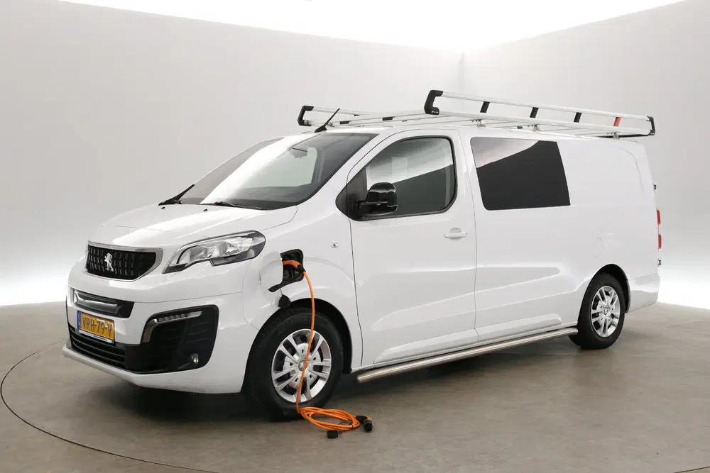 Peugeot Expert 75 kWh Long Range L3H1 uit 2022, foto 10