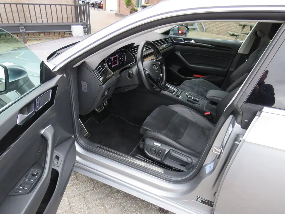 Volkswagen Arteon 2.0 TSI 190Pk DSG Elegance Bns Exclusive * uit 2020, foto 2